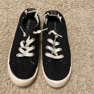 Madden Girl Shoes - Size 7 1/2